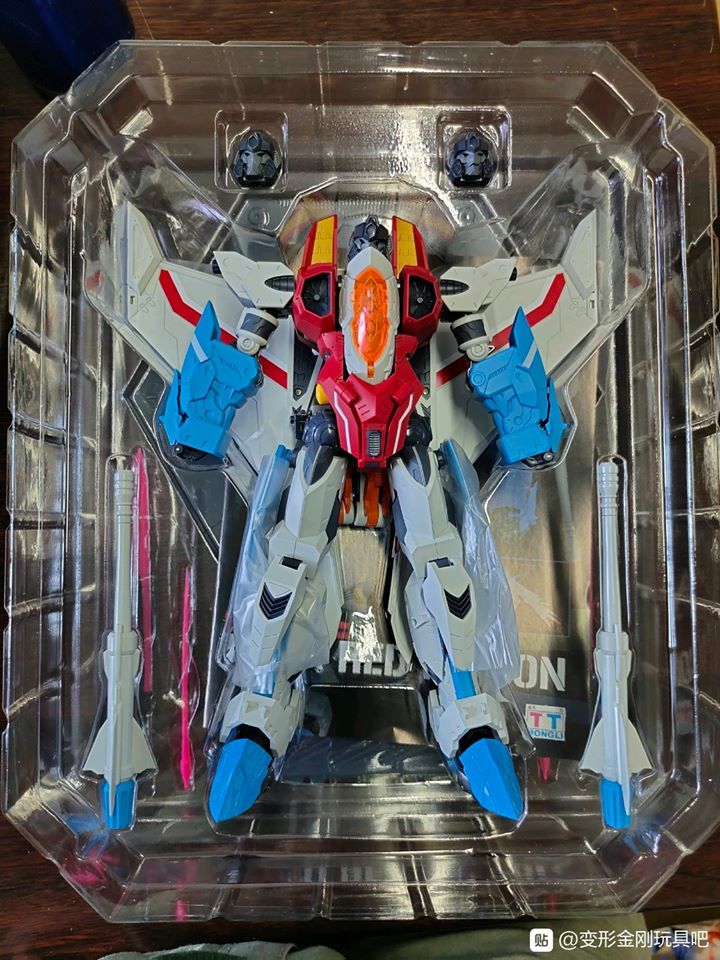 TT Hongli PF-01 Red Falcon Unboxing and Comparison Images T-Beast